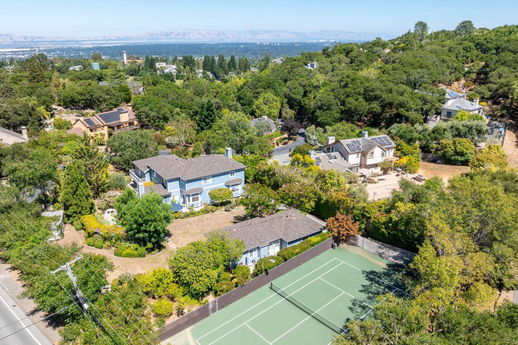 Redwood City Car Lovers Tennis Estate