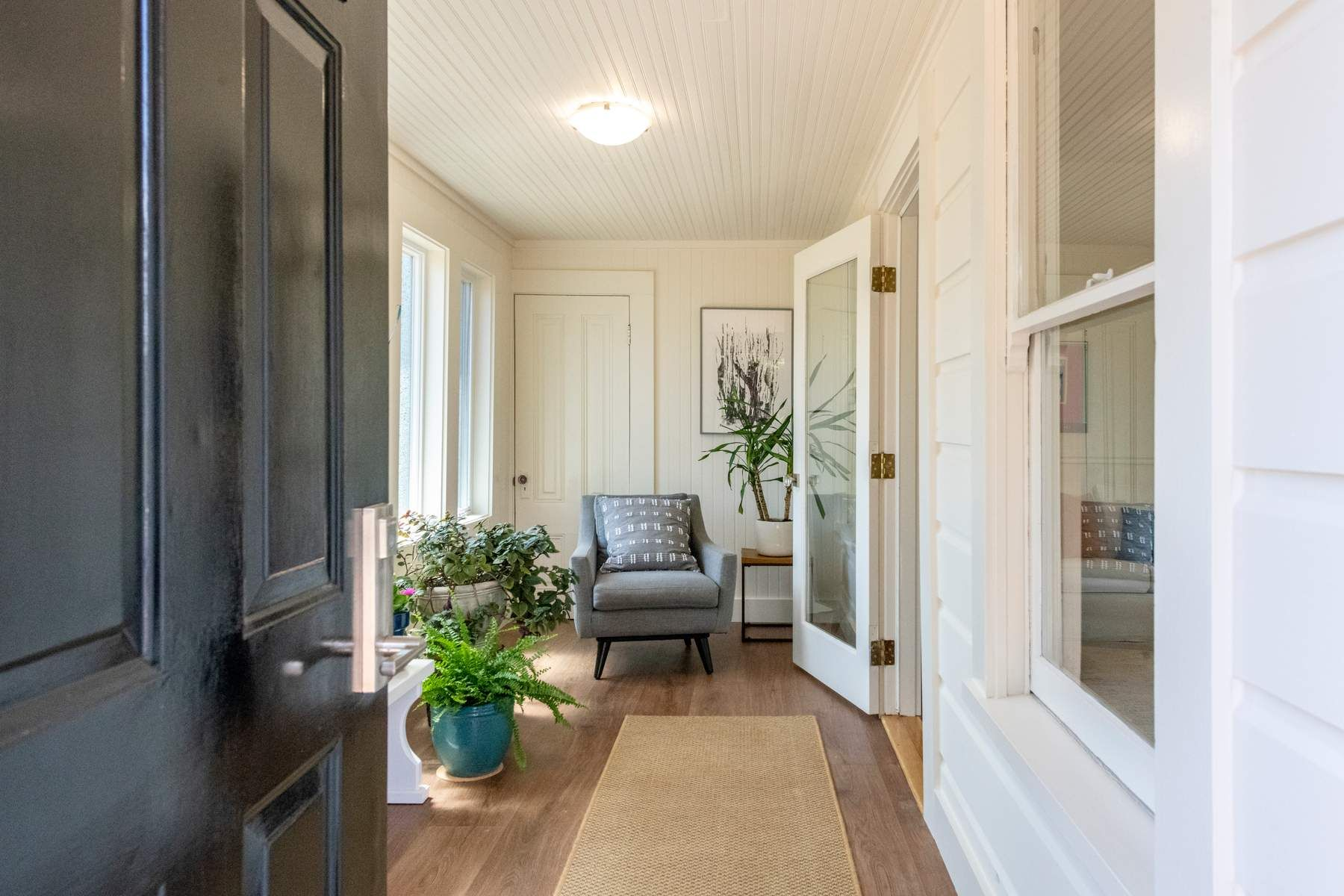 2212 Magnolia Avenue, view 4